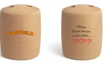 Urnas personalizadas para cinzas de animais de estimação: homenageie seu gato ou cachorro com uma lembrança viva.